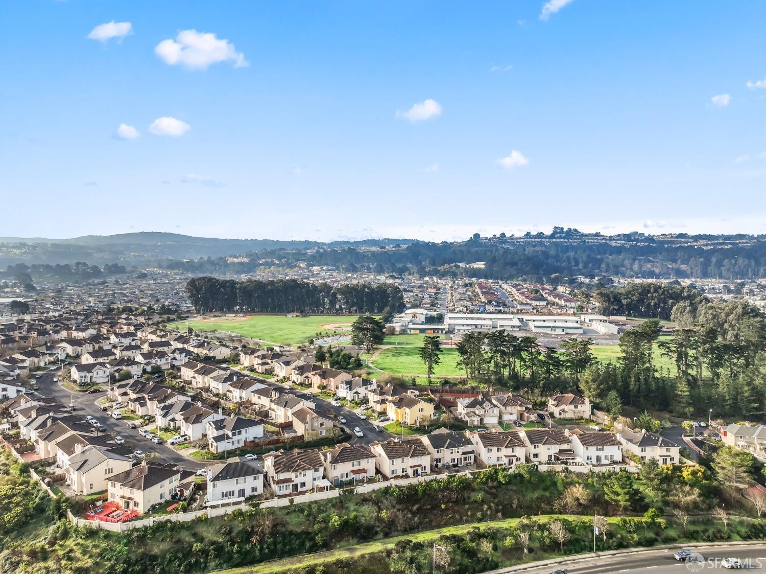 641 Del Monte Avenue