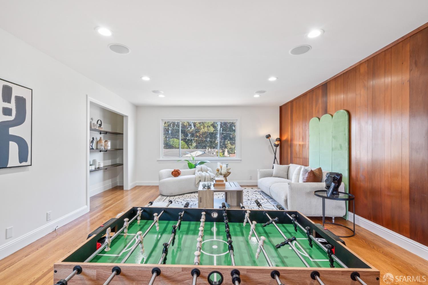 641 Del Monte Avenue