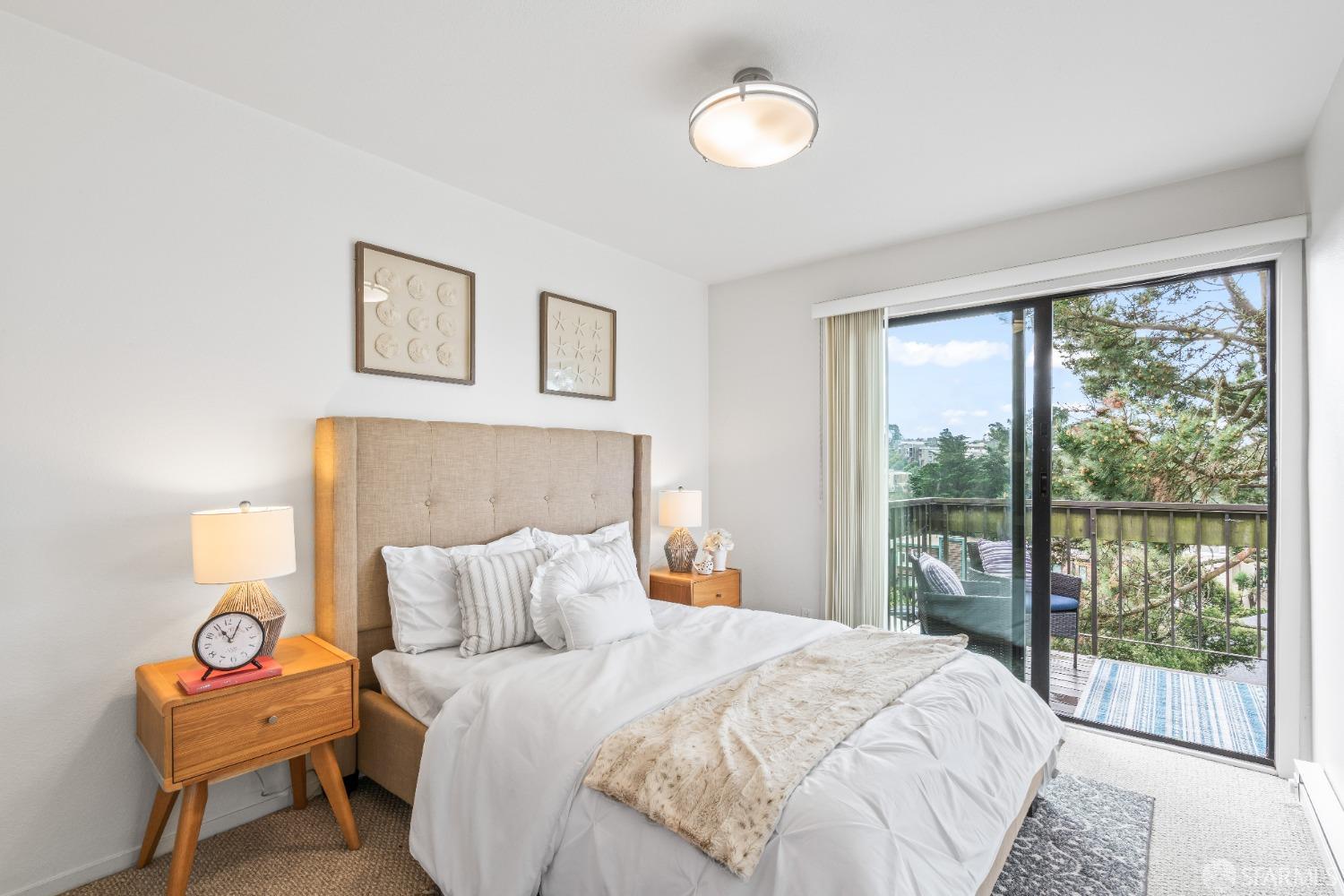 5175 Diamond Heights Boulevard # 209