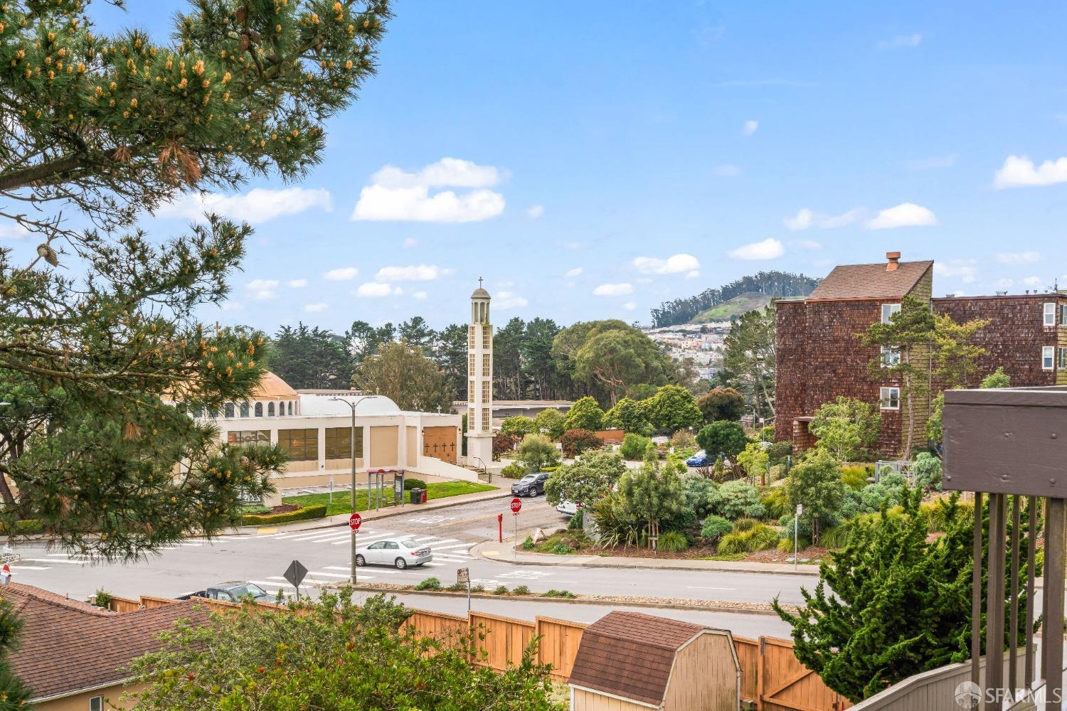 5175 Diamond Heights Boulevard # 209