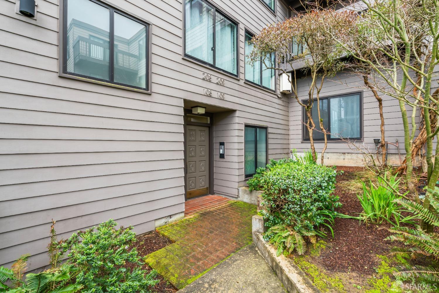 5175 Diamond Heights Boulevard # 209