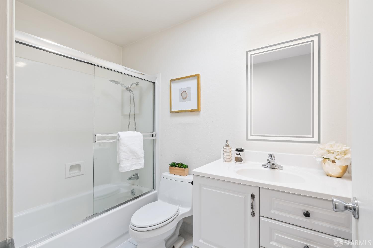 5175 Diamond Heights Boulevard # 209