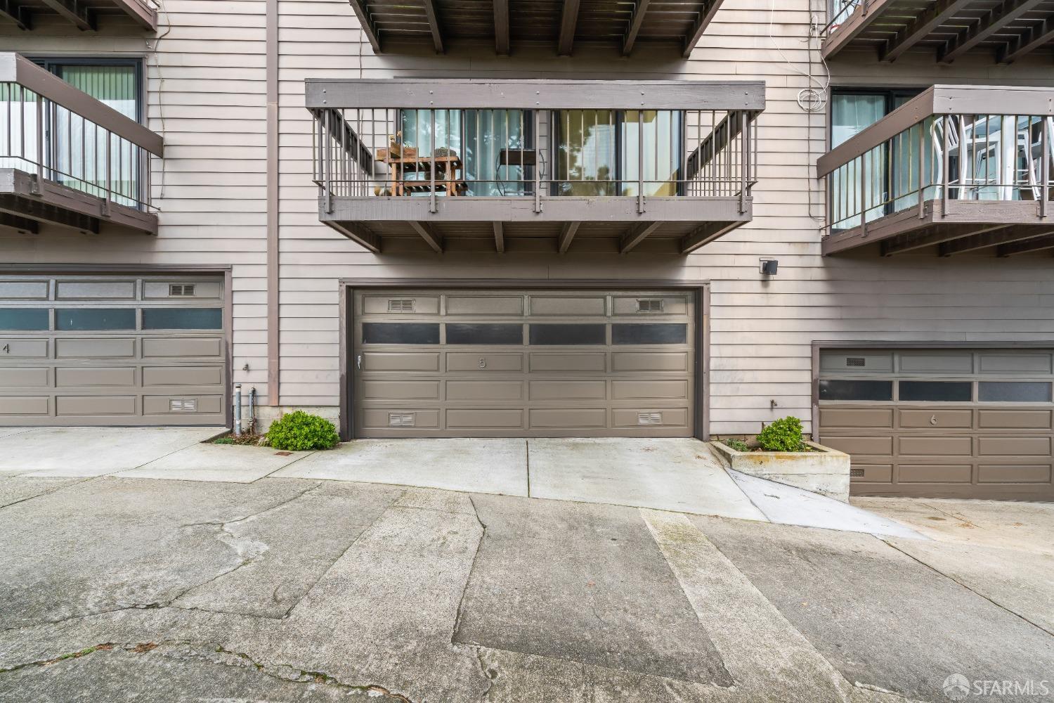 5175 Diamond Heights Boulevard # 209