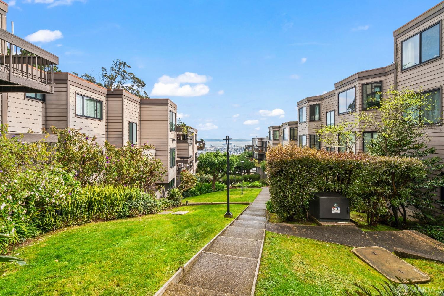 5175 Diamond Heights Boulevard # 209