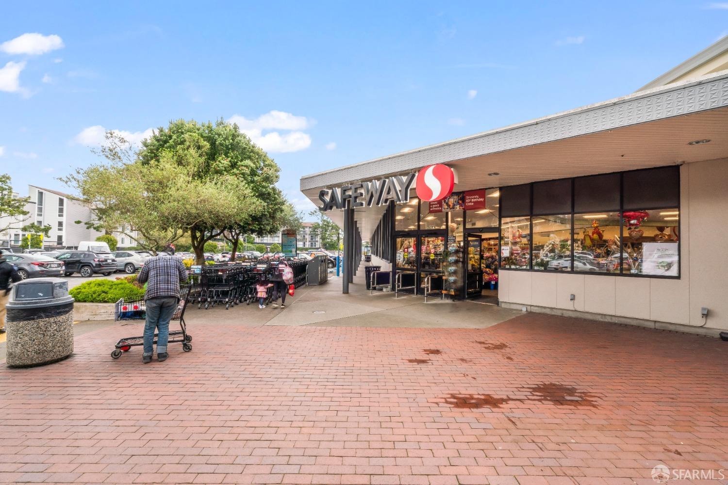 5175 Diamond Heights Boulevard # 209