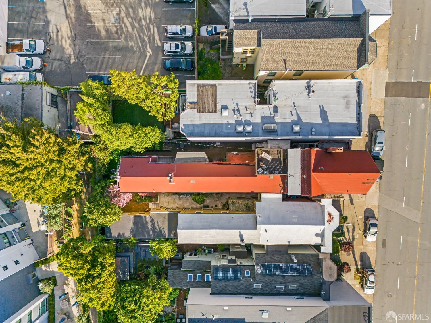 2332 California Street