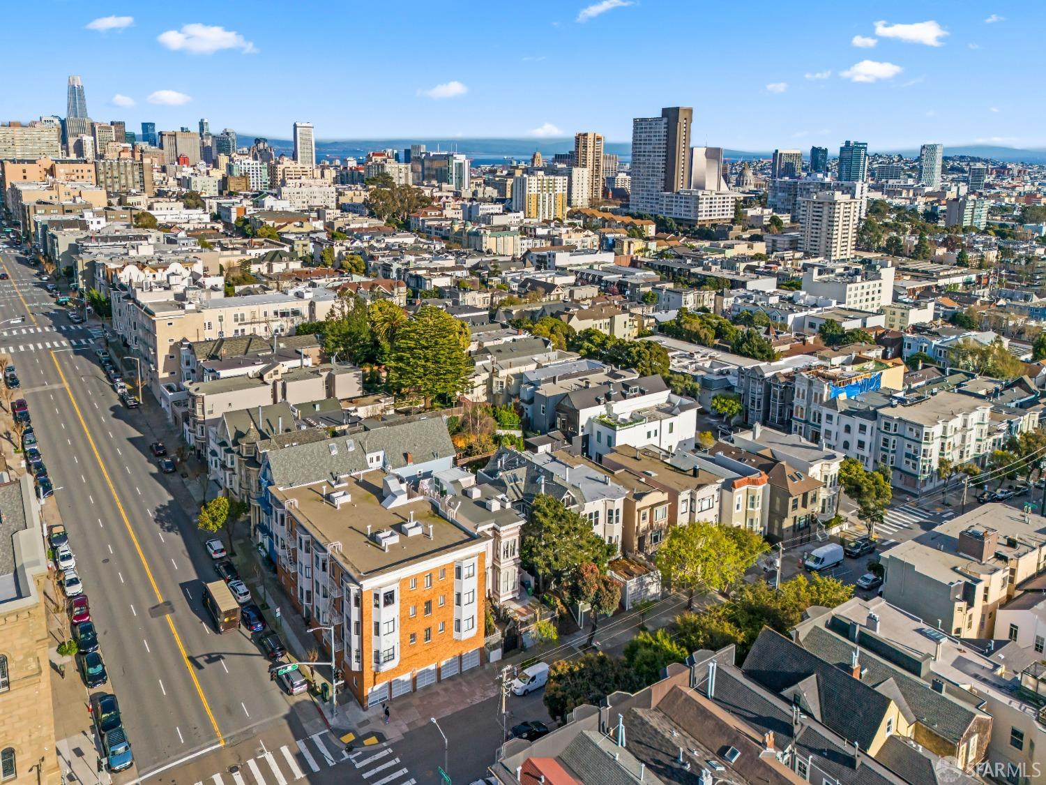 2332 California Street