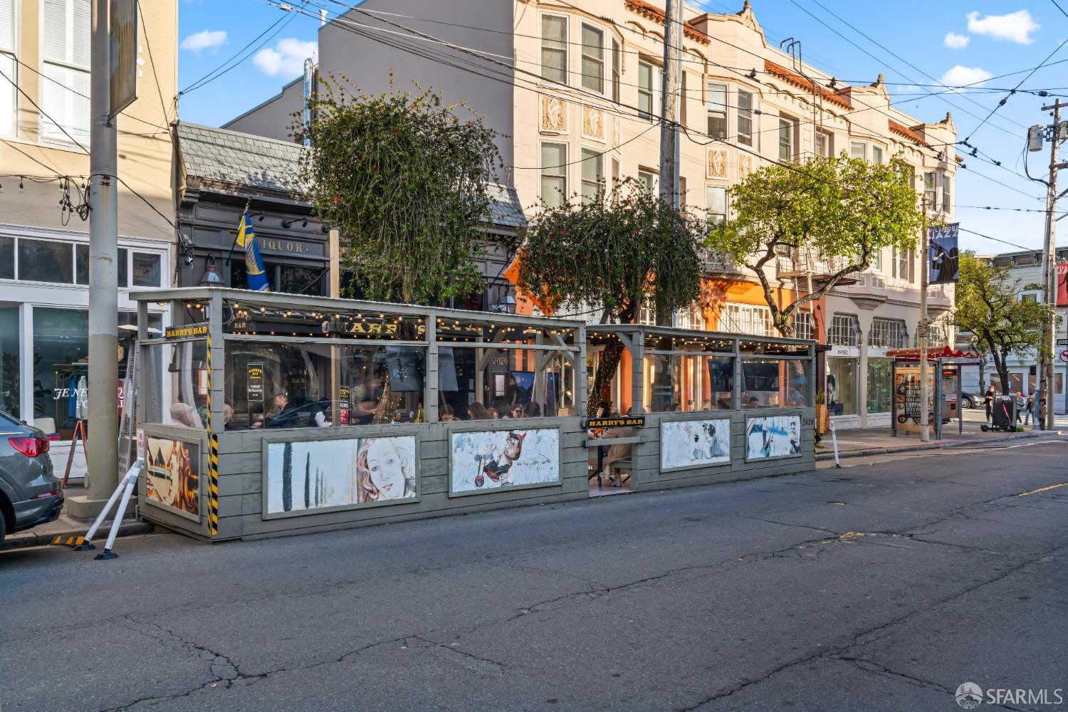 2332 California Street