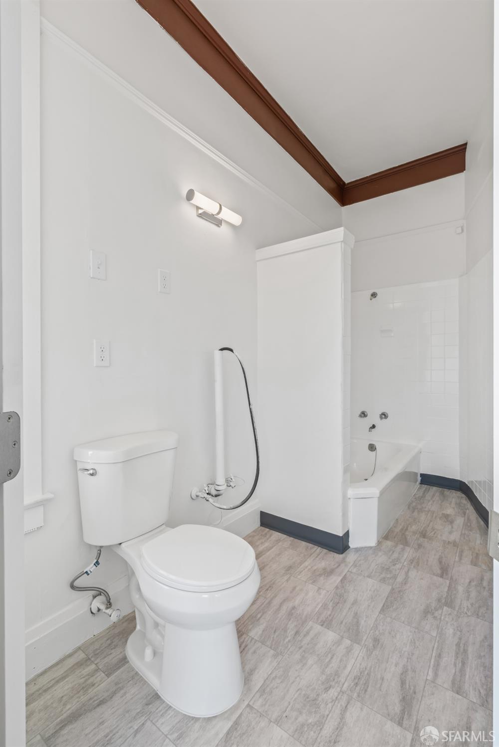 2332 California Street