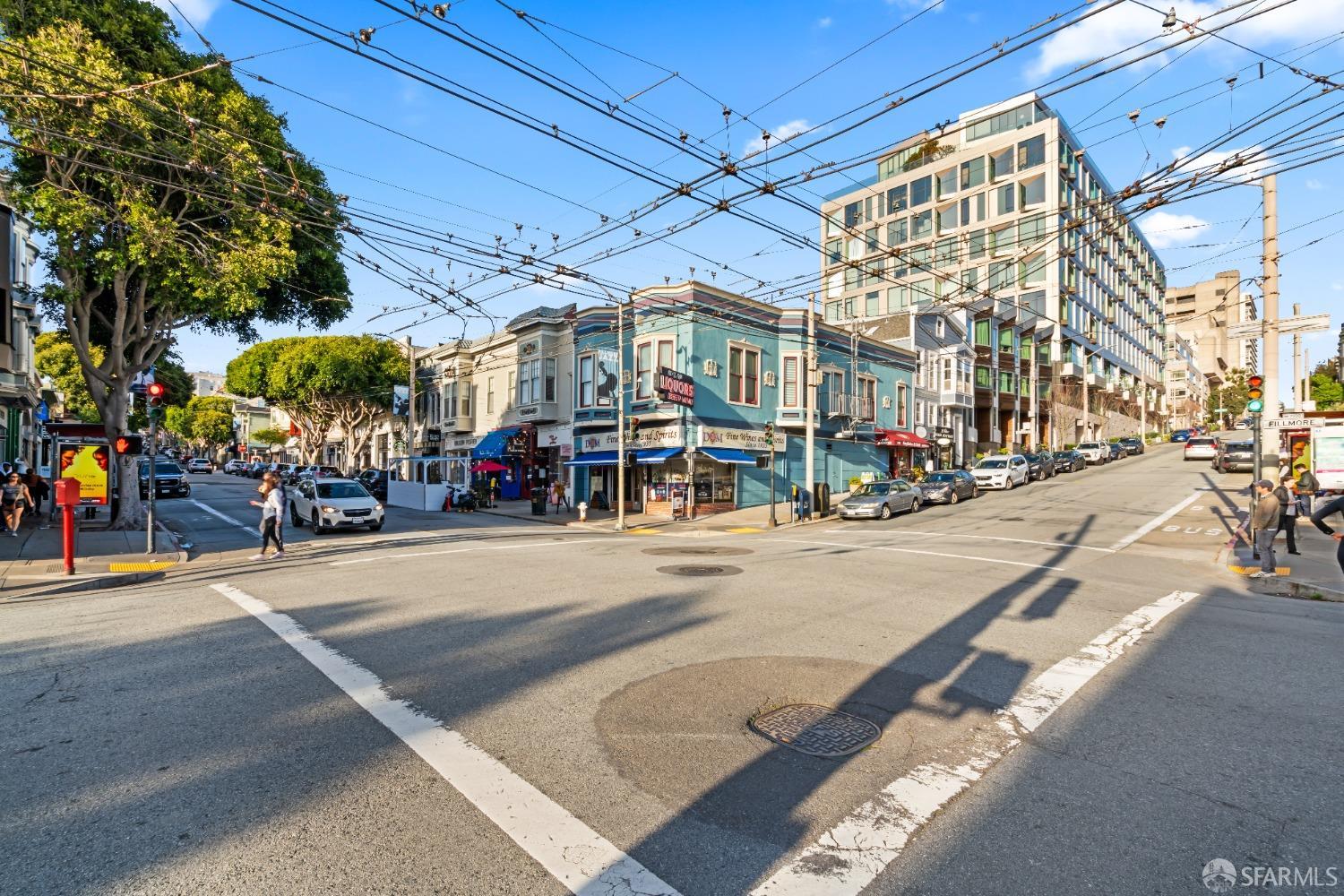 2332 California Street