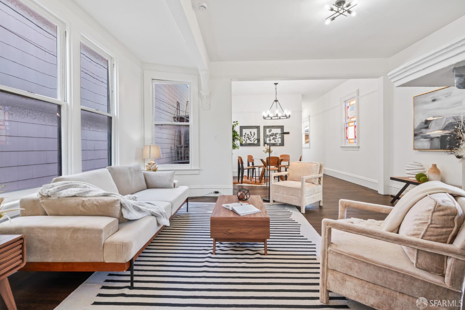 2332 California Street