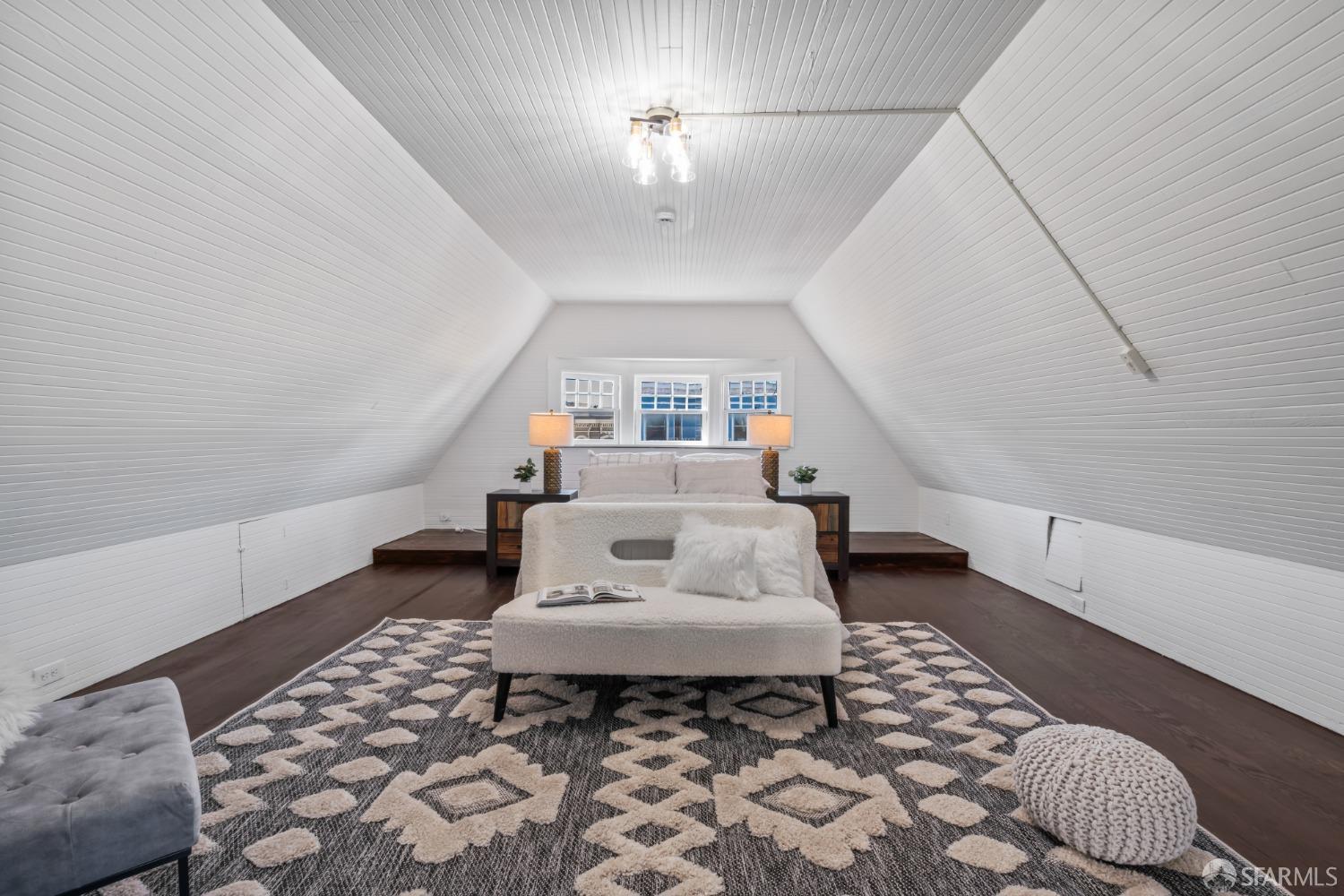 2332 California Street