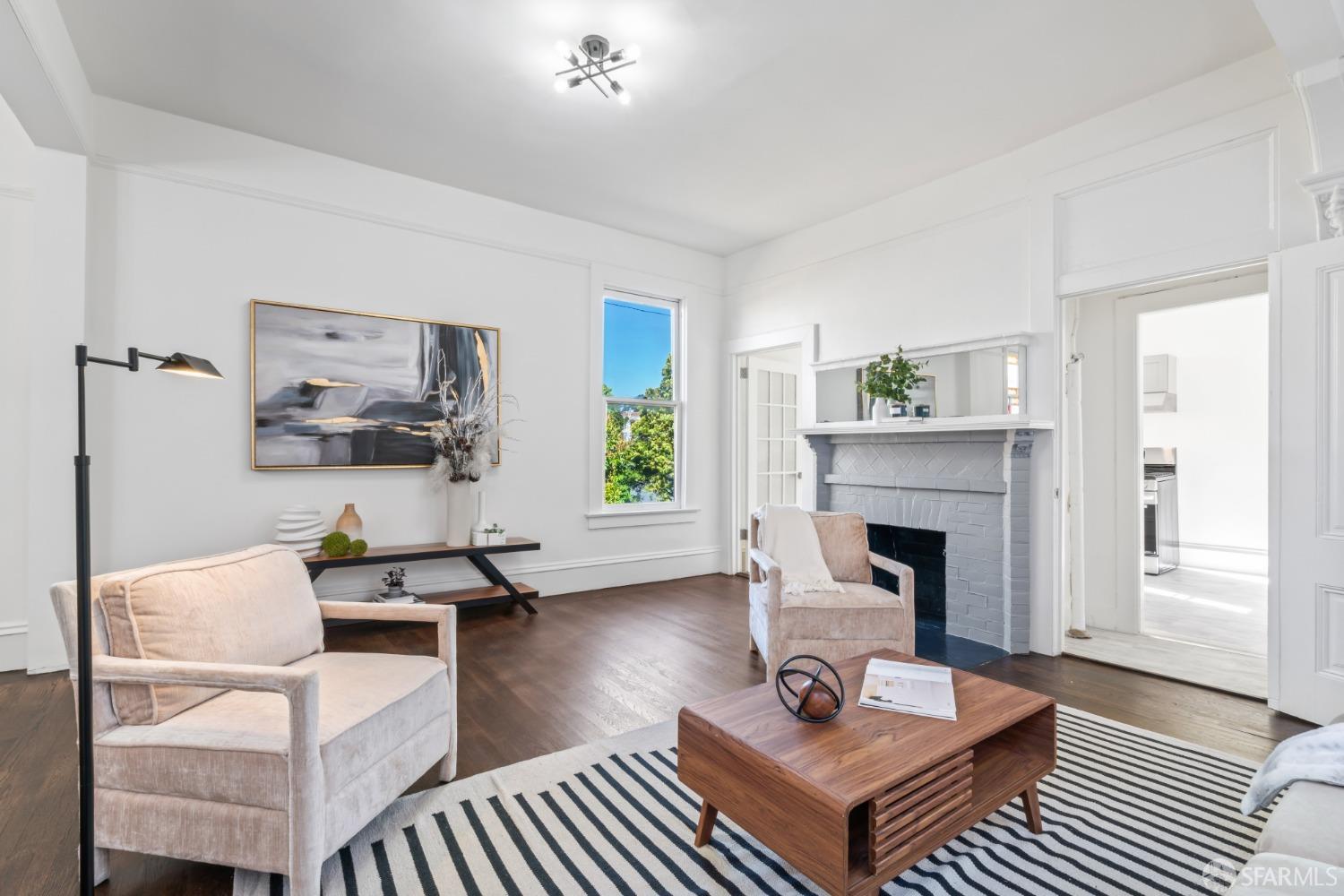 2332 California Street