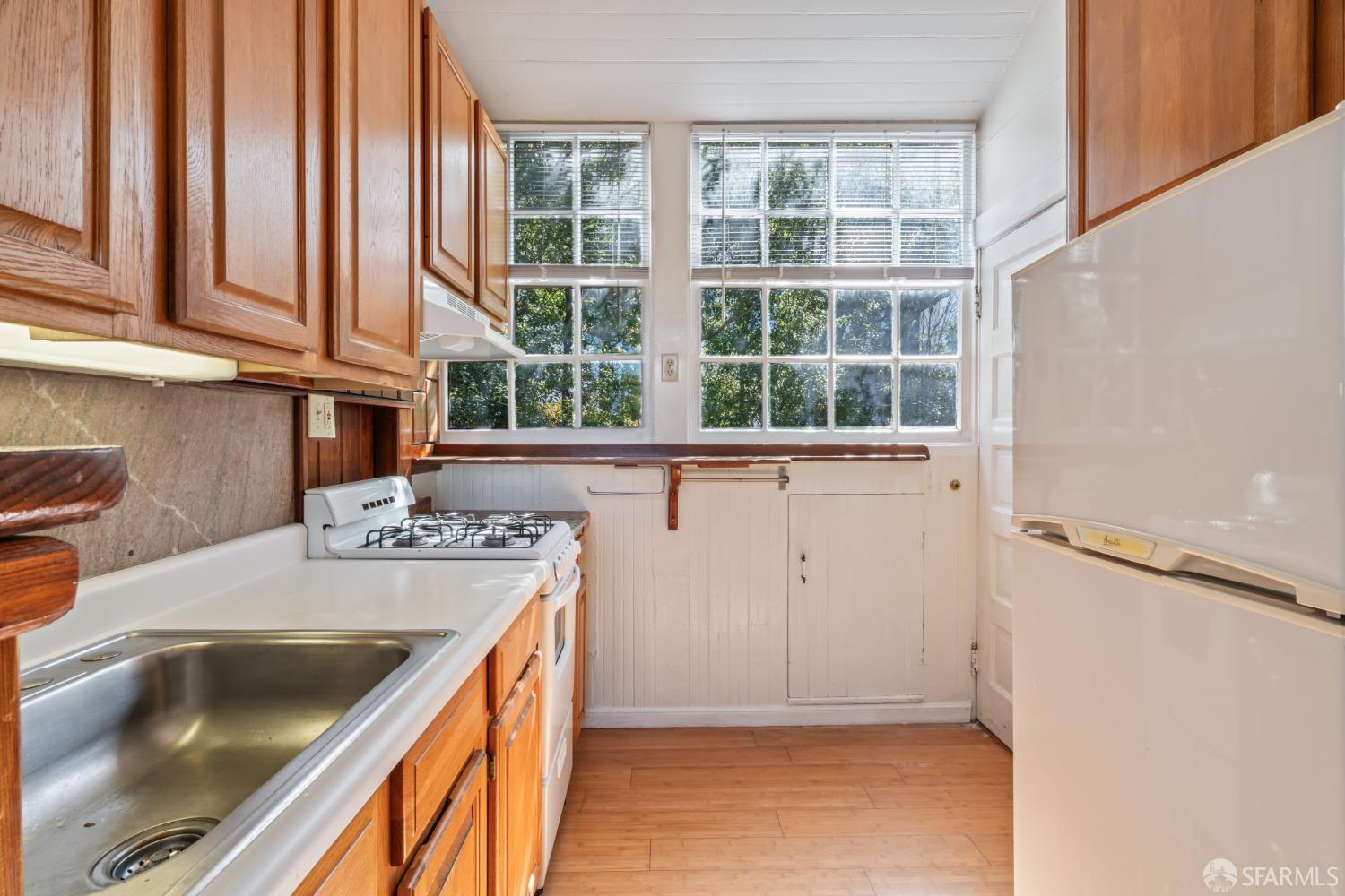 2332 California Street