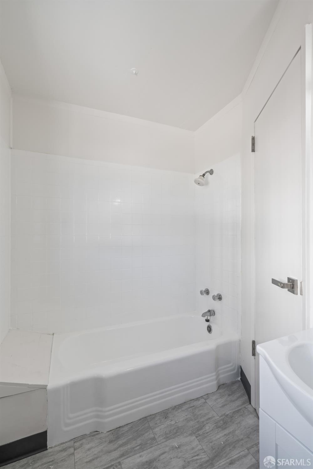 2332 California Street