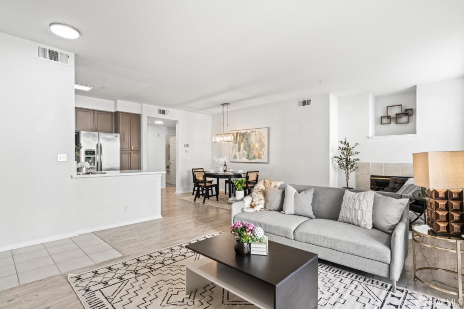 1400 El Camino Real Boulevard # 223