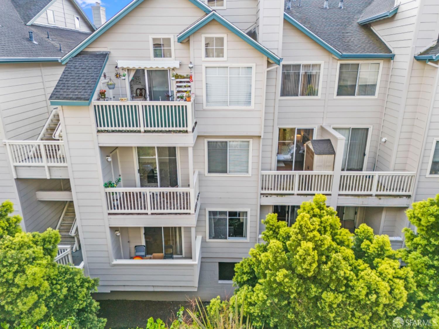 1400 El Camino Real Boulevard # 223