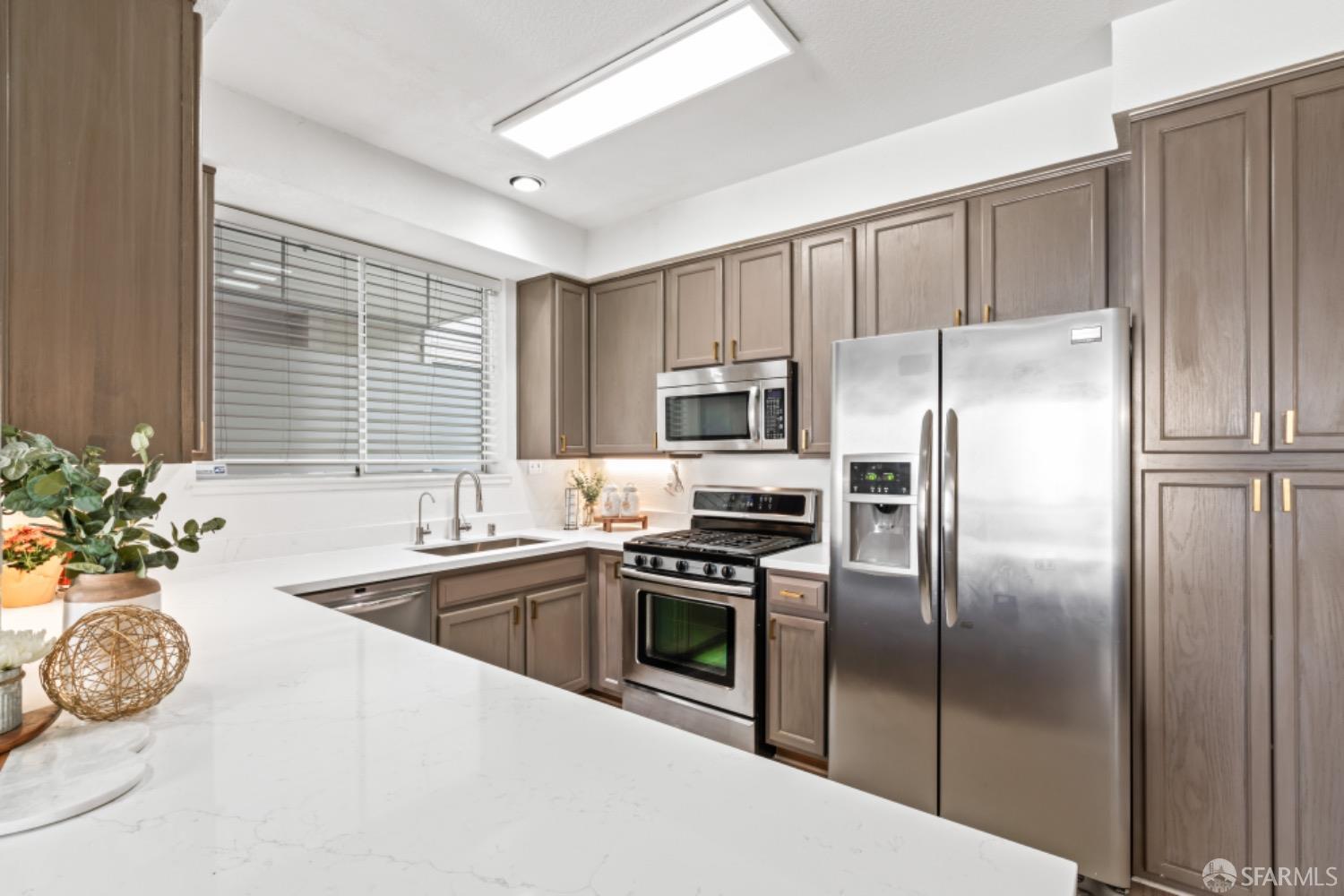 1400 El Camino Real Boulevard # 223