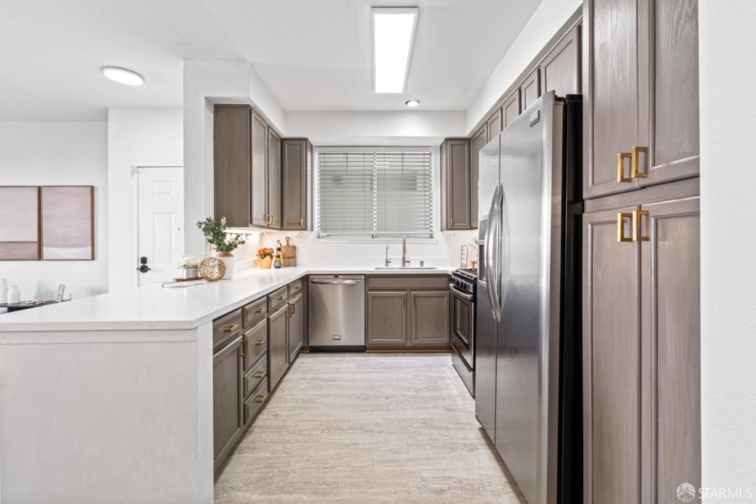 1400 El Camino Real Boulevard # 223