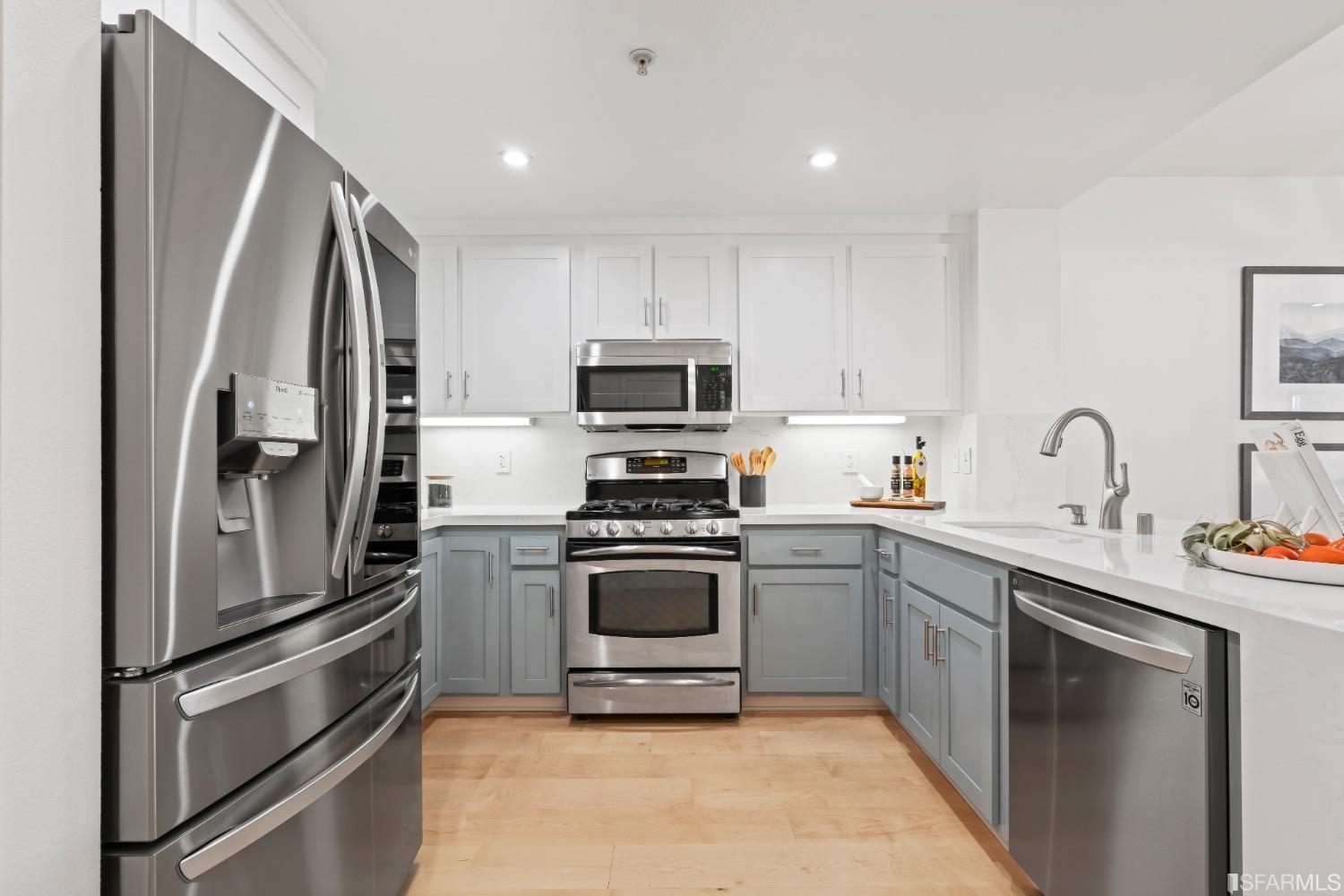 401 Crescent Court # 4101