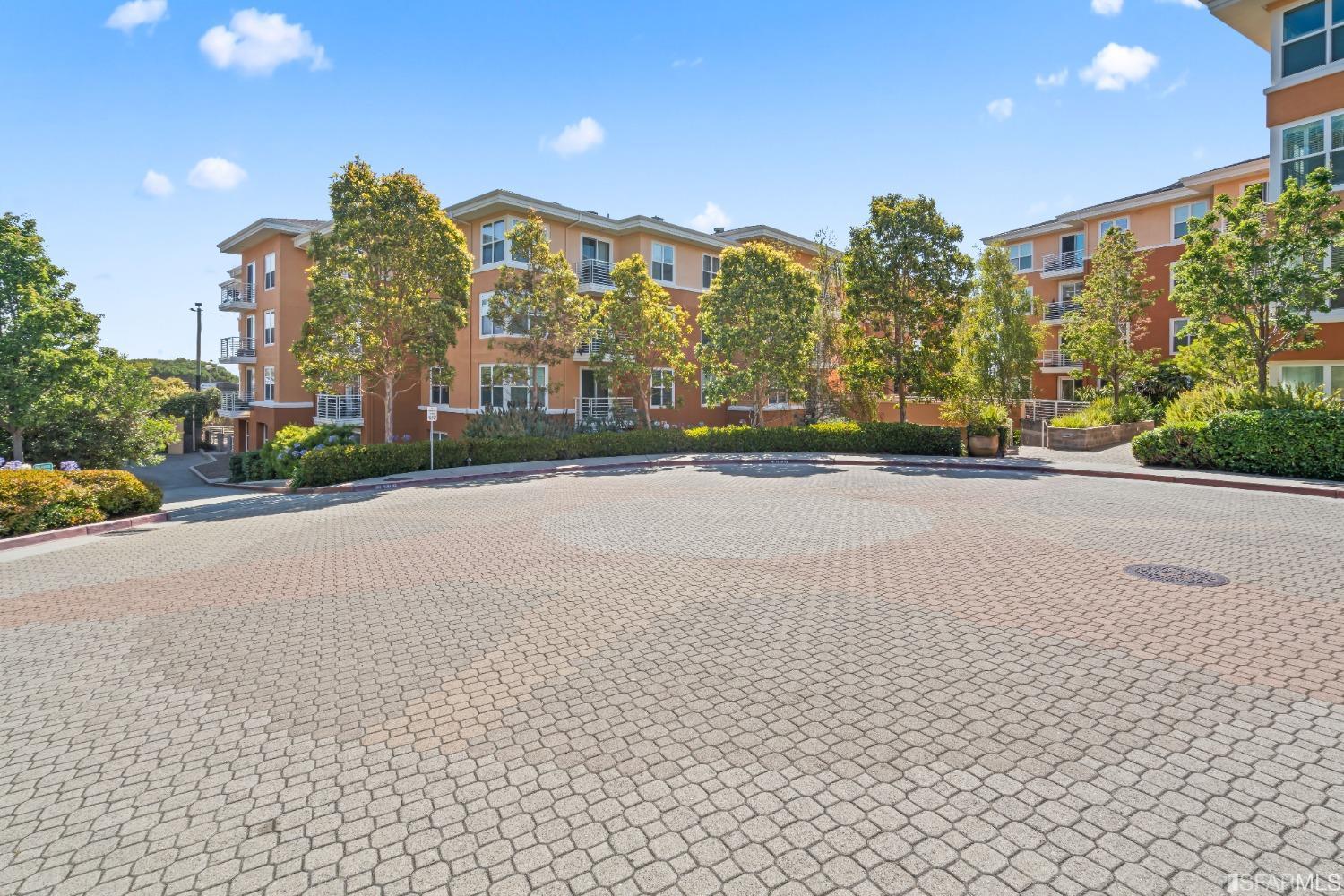 401 Crescent Court # 4101