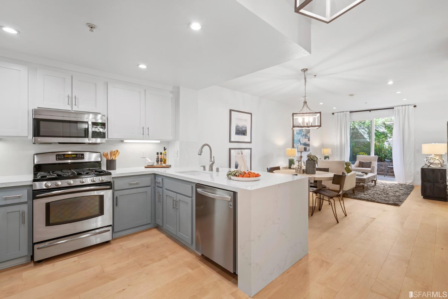 401 Crescent Court # 4101