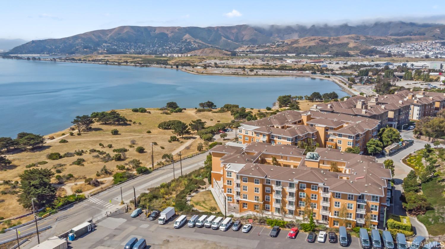 401 Crescent Court # 4101