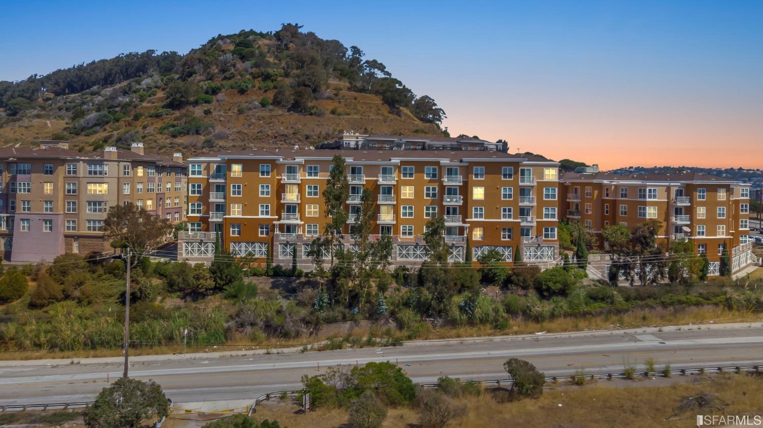 401 Crescent Court # 4101