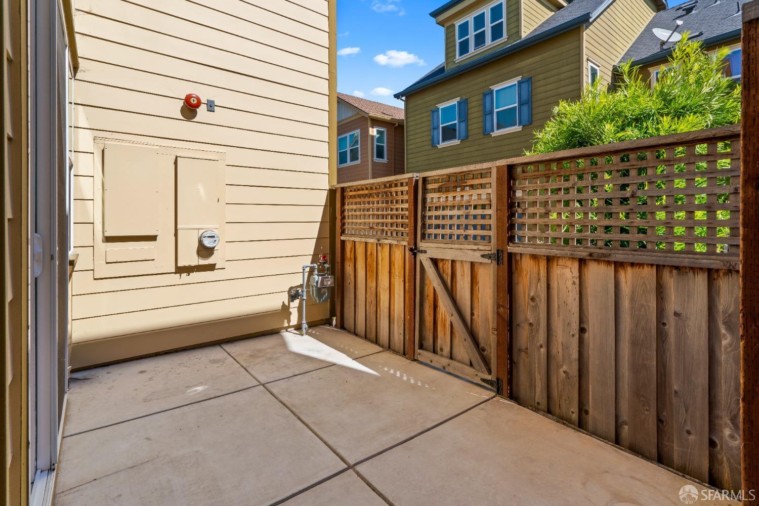 1870 John Muir Parkway