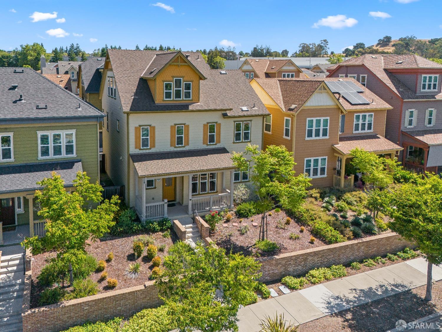 1870 John Muir Parkway