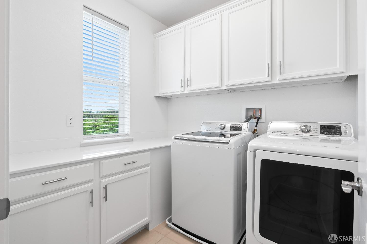 1870 John Muir Parkway