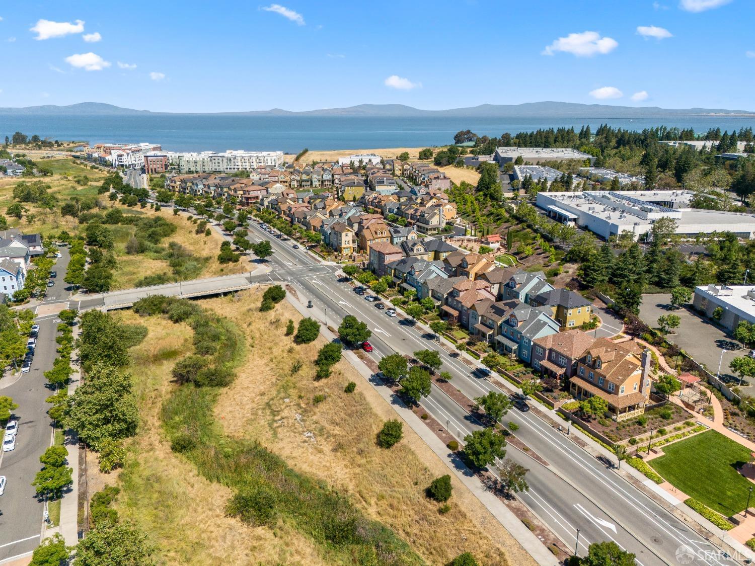 1870 John Muir Parkway