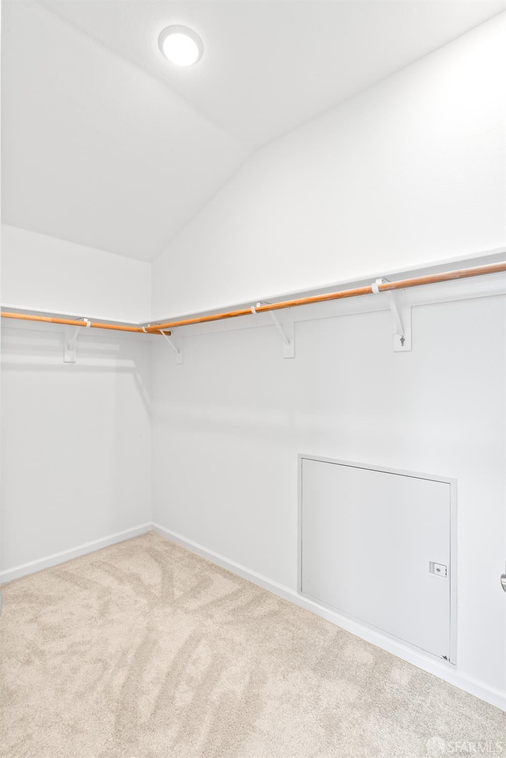 1870 John Muir Parkway