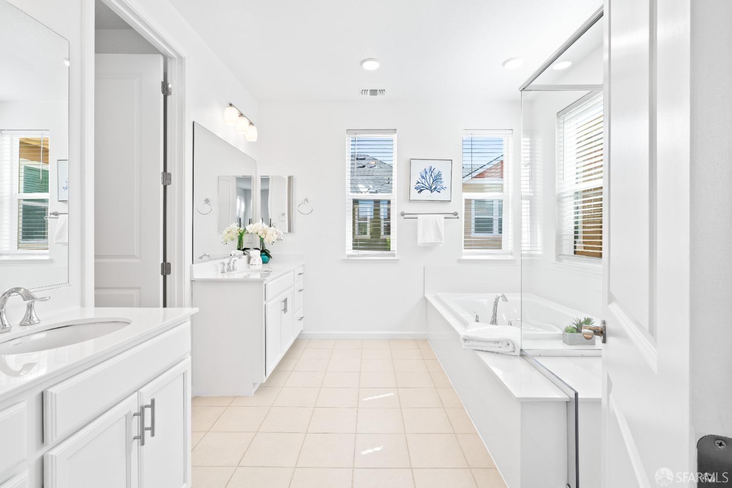 1870 John Muir Parkway