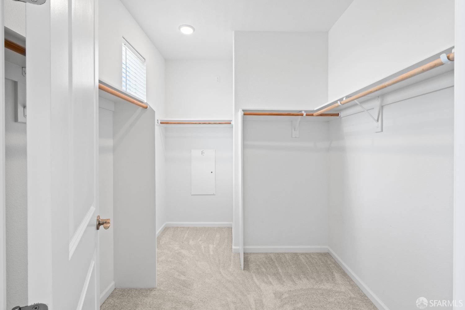 1870 John Muir Parkway