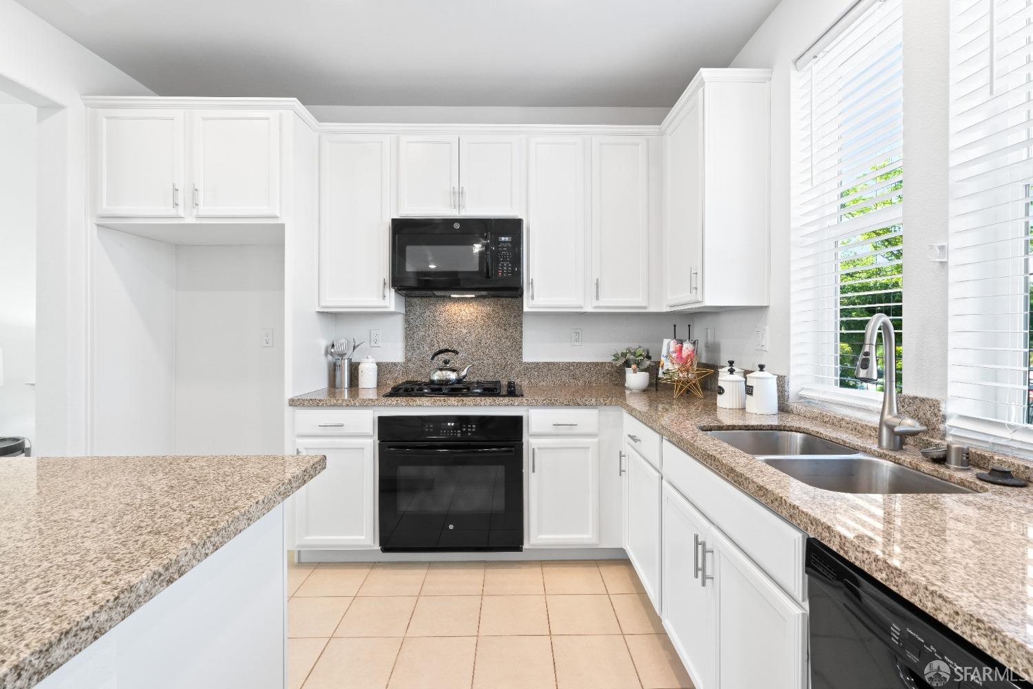 1870 John Muir Parkway