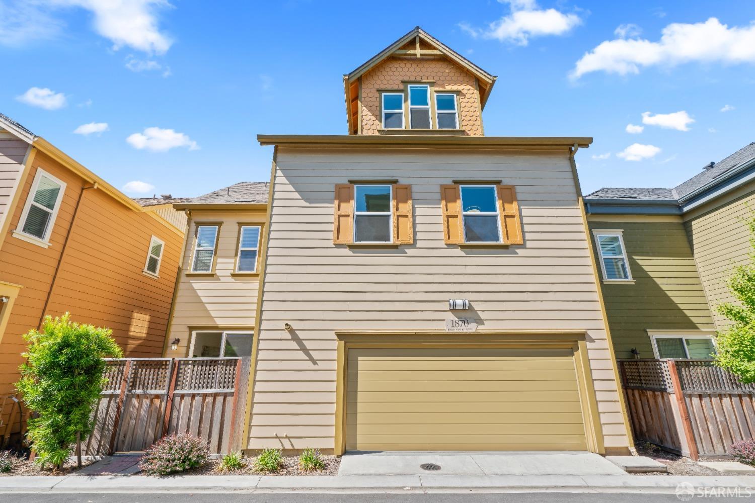 1870 John Muir Parkway