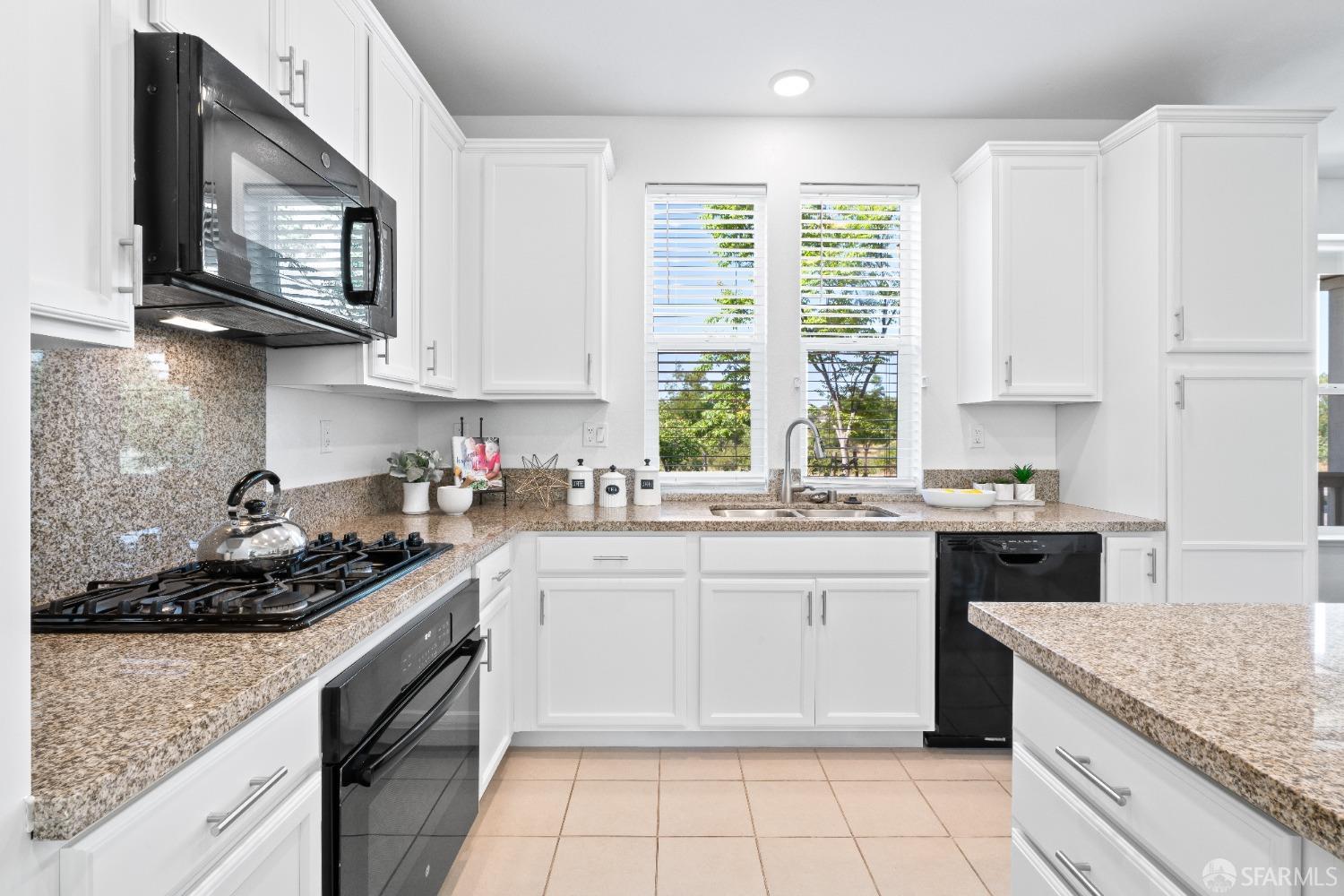 1870 John Muir Parkway