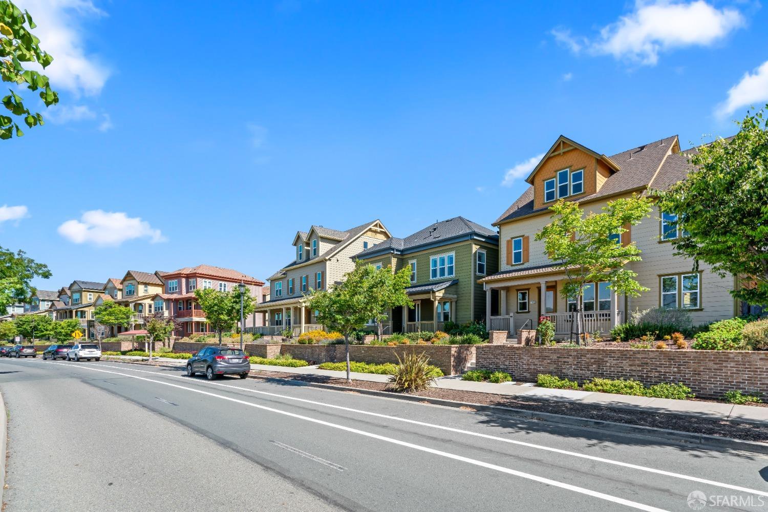 1870 John Muir Parkway