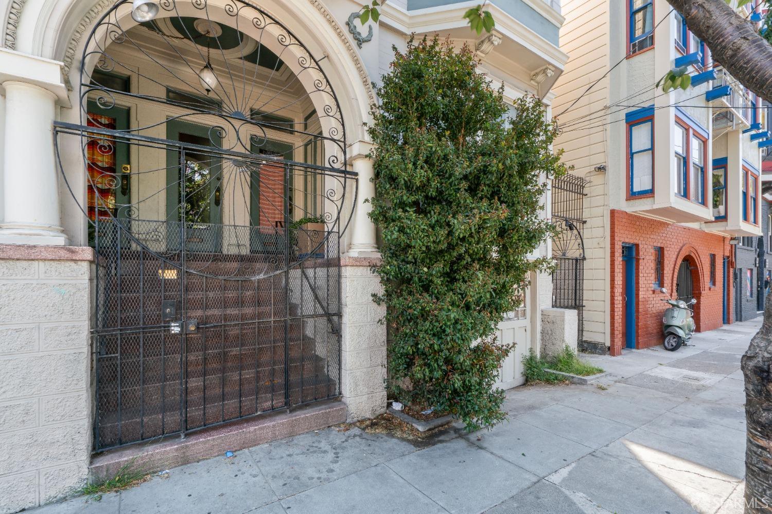 123 Albion Street