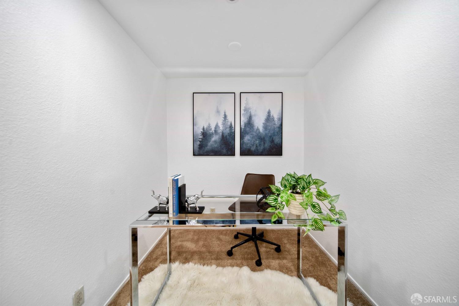 6102 Shelter Creek Lane