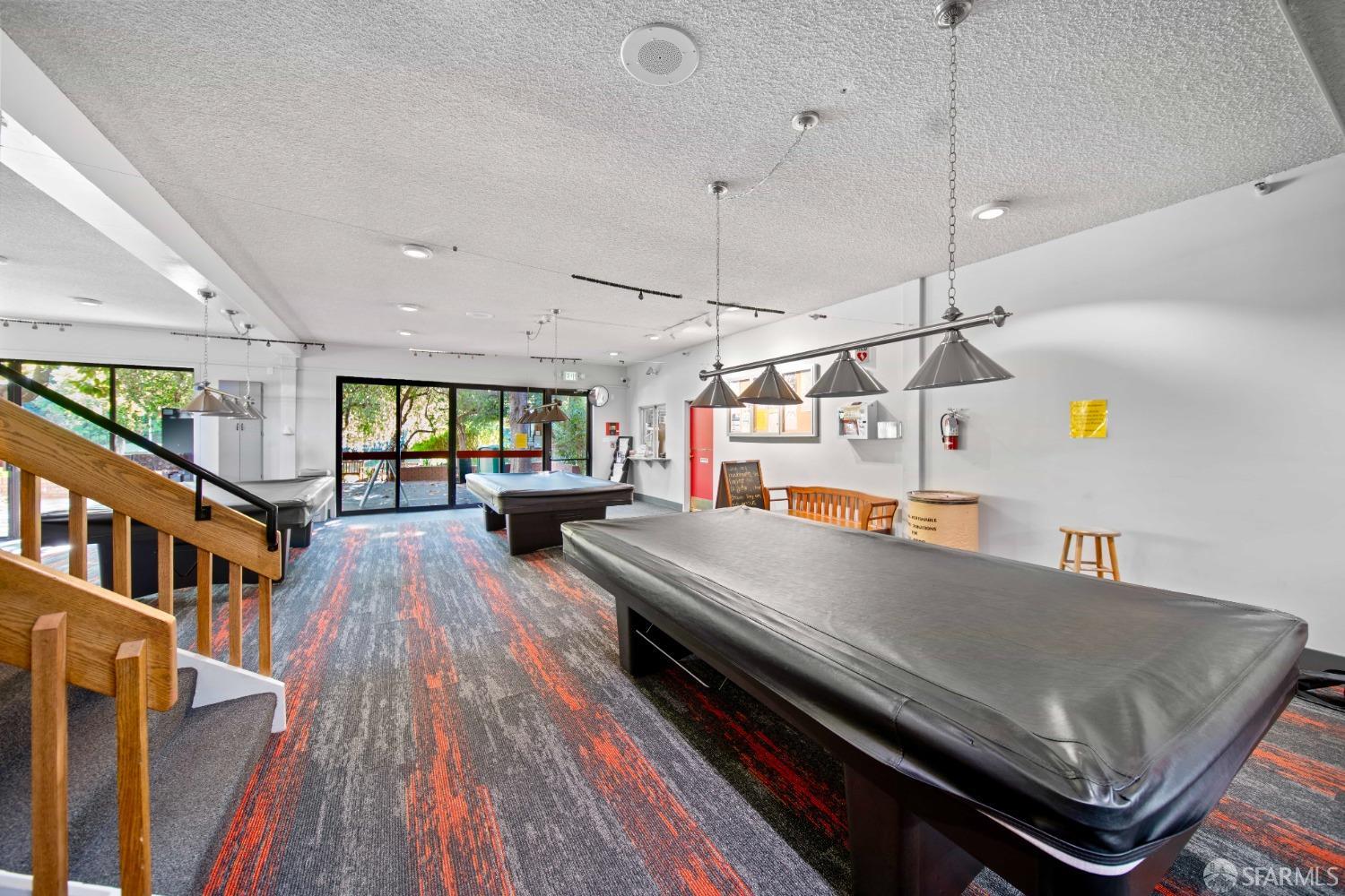 6102 Shelter Creek Lane