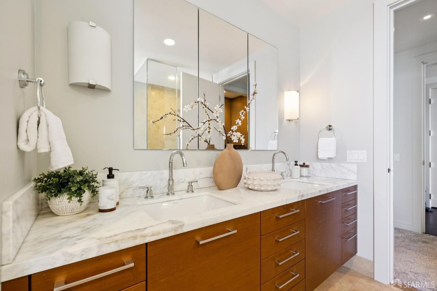 301 Mission Street # 56D