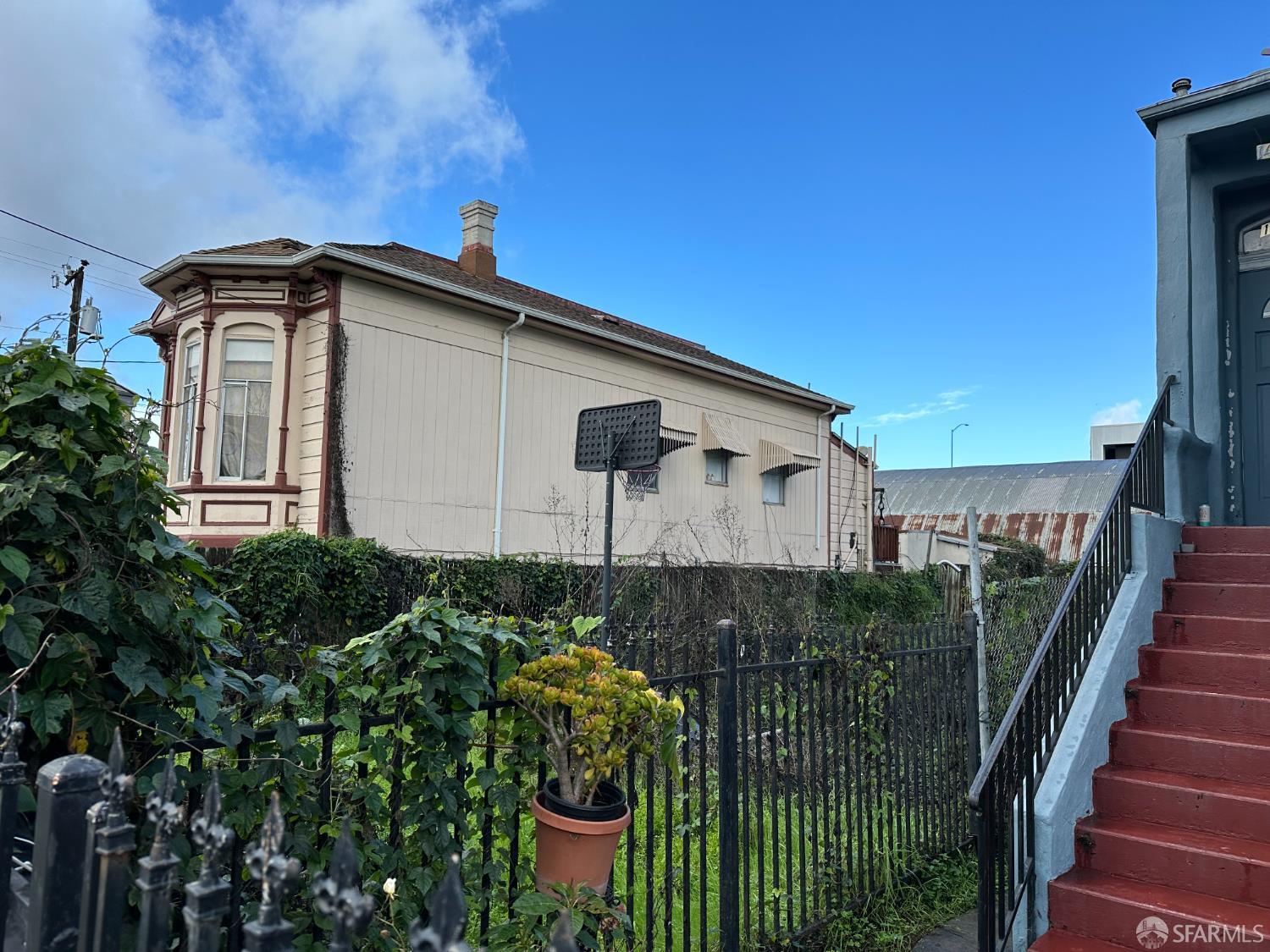 1486 34th Street