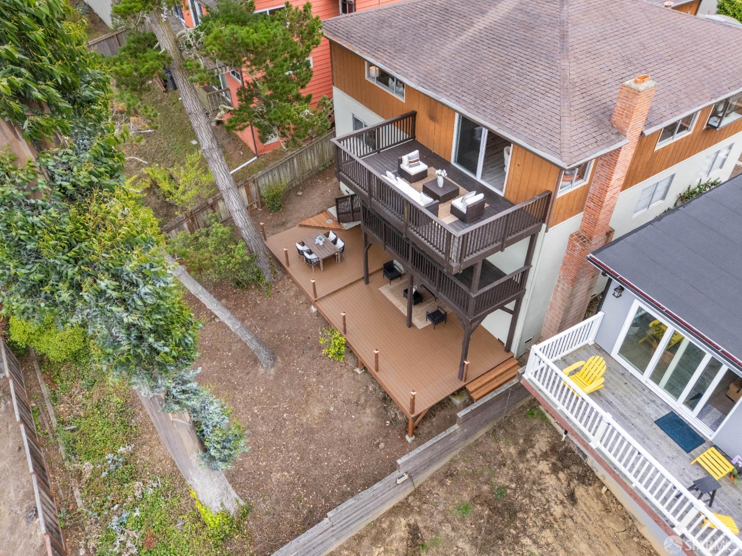 1669 Higgins Way