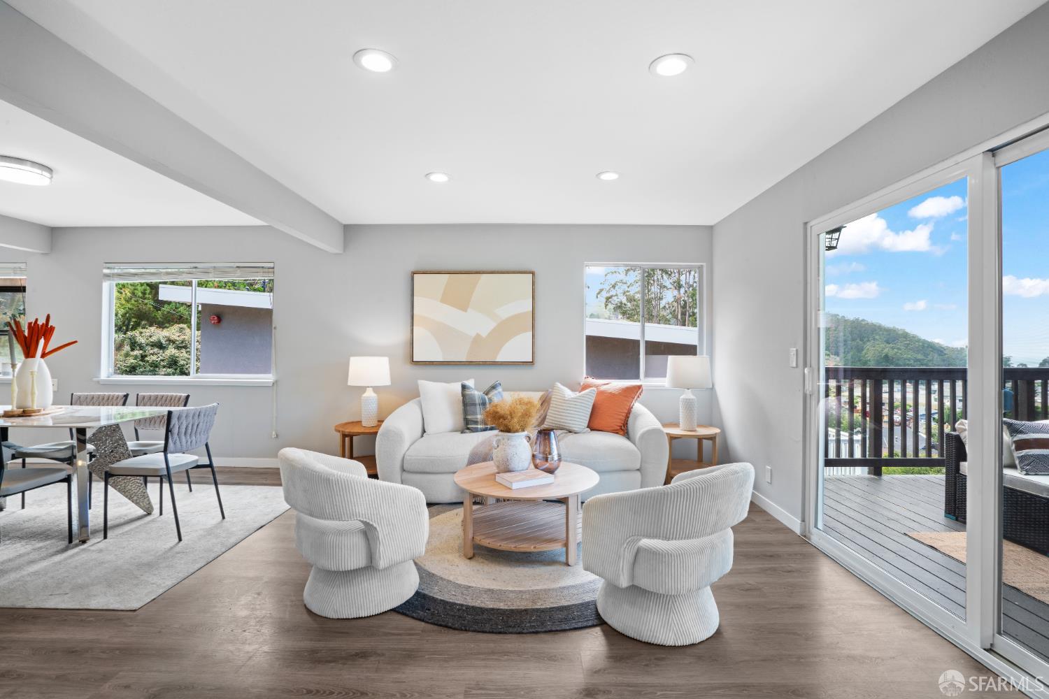 1669 Higgins Way