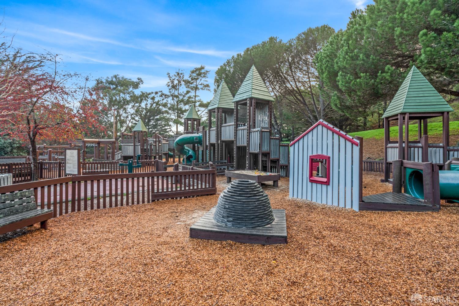 1669 Higgins Way