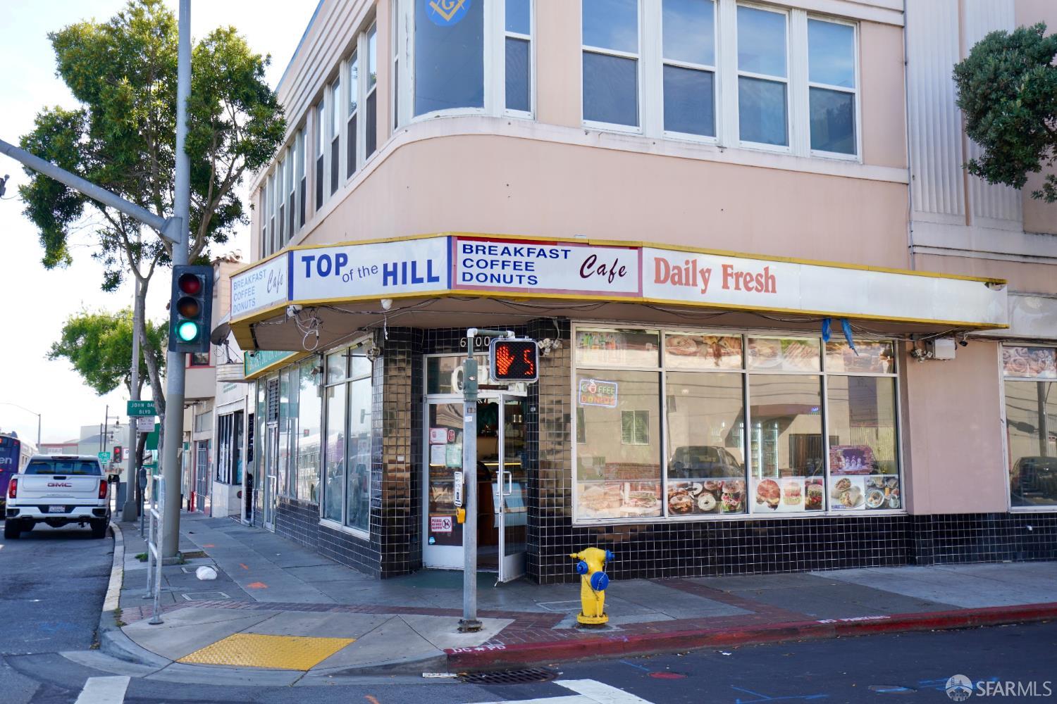 900 Huron Avenue