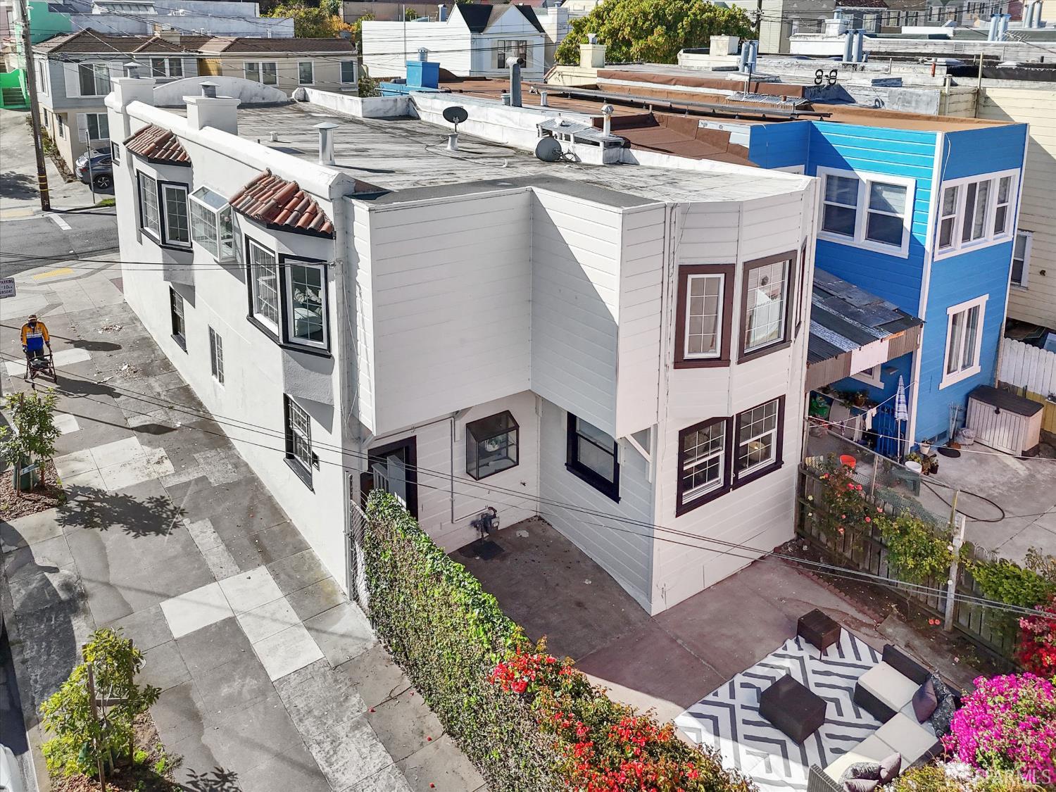 900 Huron Avenue