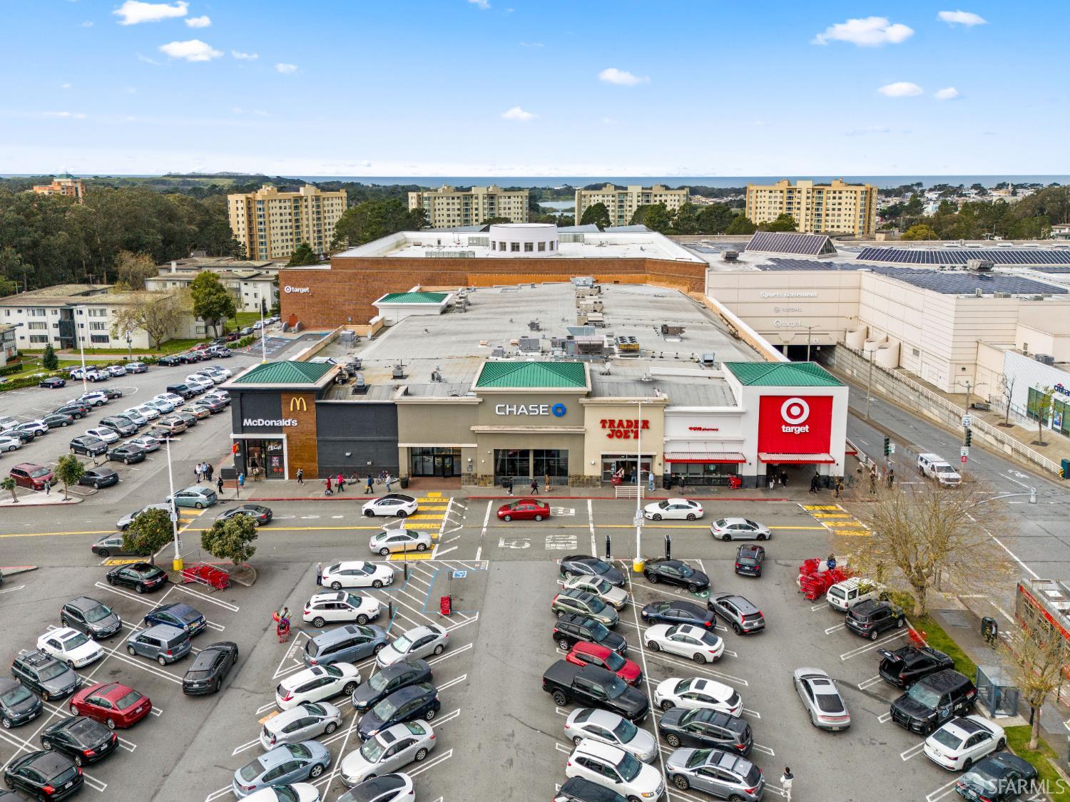 900 Huron Avenue